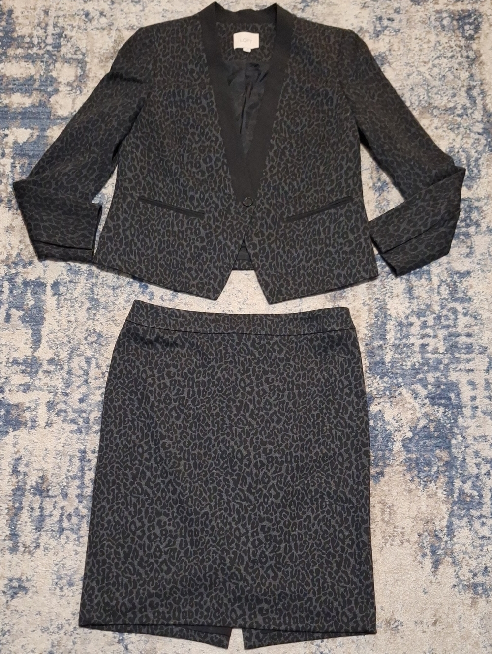 LOFT Women's Leopard Print Suit Set Blazer & Pencil Skirt Black Gray Size 12